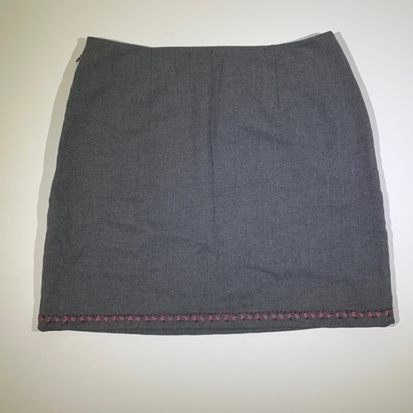 EXPRESS | Grey Mini Skirt 7/8 - Picture 5 of 5